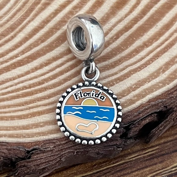 Pandora Florida Exclusive Dangle Charm Beach - Picture 3 of 4